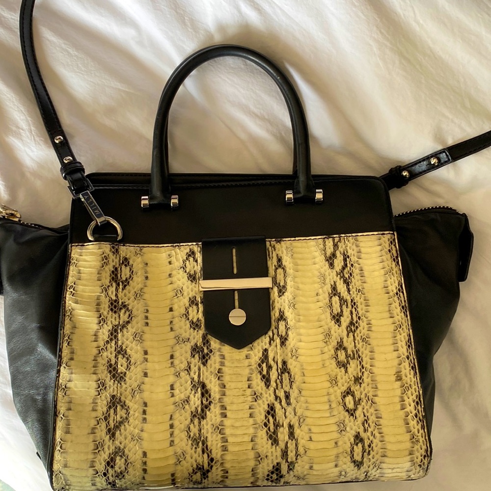 Milly New York shoulder bag